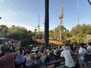 espectaculo piratas el motin isla magica